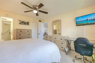 9400 Sunrise Lakes Blvd, Sunrise, FL 33322 - Photo 14