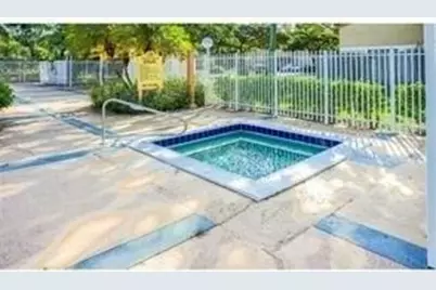 301 W Palm Way, Unit #107, Pembroke Pines, FL 33025 - Photo 34