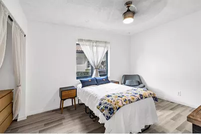 10940  Cypress Run Cir, Coral Springs, FL 33071 - Photo 10