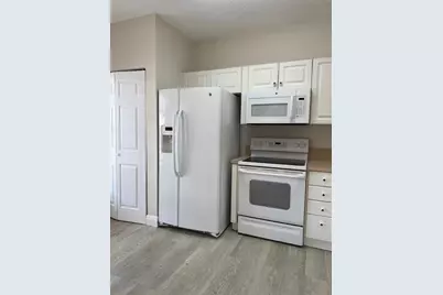 761 SW 122nd Ter, Pembroke Pines, FL 33025 - Photo 6