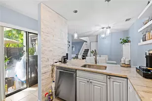 3387 Cocoplum Cir, Coconut Creek, FL 33063 - Photo 10