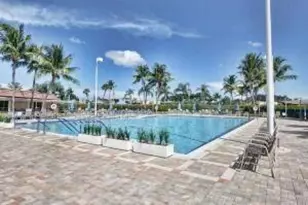 740 Burgundy P, Delray Beach, FL 33484 - Photo 4