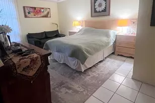 2802 N 46th Ave, Hollywood, FL 33021 - Photo 22