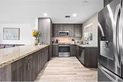 1357 SW 4th Ter, Pompano Beach, FL 33060 - Photo 4