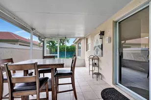 1002 Aspri Way, Riviera Beach, FL 33418 - Photo 32