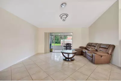 1002  Aspri Way, Riviera Beach, FL 33418 - Photo 10