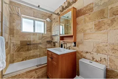 2757 NE 14th Ave, Wilton Manors, FL 33334 - Photo 42