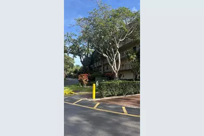3361 NW 47th Ter, Unit #220, Lauderdale Lakes, FL 33319 - Photo 10