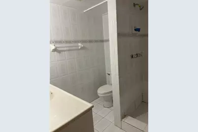 10000 NW 80th Ct, Unit #2163, Hialeah Gardens, FL 33016 - Photo 8
