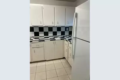 10000 NW 80th Ct, Unit #2163, Hialeah Gardens, FL 33016 - Photo 10