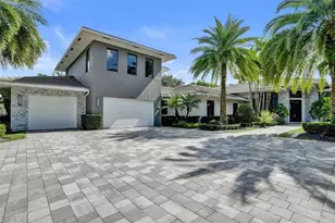 11660 SW 1st Ct, Plantation, FL 33325 - Photo 2