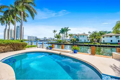 2626  Castilla Isle, Fort Lauderdale, FL 33301 - Photo 8