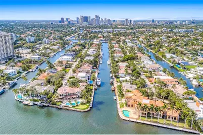 2626  Castilla Isle, Fort Lauderdale, FL 33301 - Photo 16