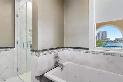 2716  Aqua Vista Blvd, Fort Lauderdale, FL 33301 - Photo 48