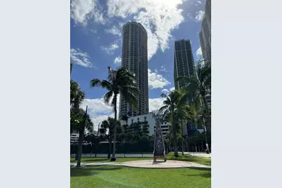 1750 N Bayshore Dr, Unit #2606, Miami, FL 33132 - Photo 26