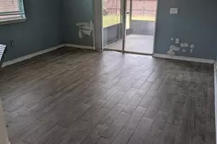 313 NE Glentry Ave, Port Saint Lucie, FL 34983 - Photo 6