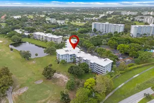 4020 W Palm Aire Dr, Pompano Beach, FL 33069 - Photo 28