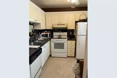 314 SE 10th St, Unit #305, Dania Beach, FL 33004 - Photo 8