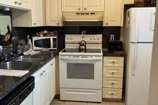 314 SE 10th St, Dania Beach, FL 33004 - Photo 8