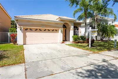 10825  Morningstar Dr, Cooper City, FL 33026 - Photo 2