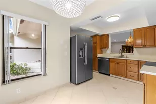 10971 Lake Front Pl, Boca Raton, FL 33498 - Photo 6