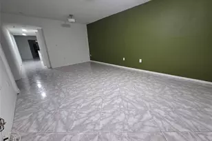 9470 Tangerine Pl, Davie, FL 33324 - Photo 2