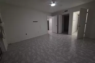 9470 Tangerine Pl, Davie, FL 33324 - Photo 18