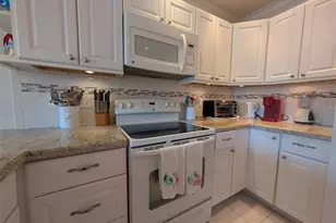 2808 NE 33rd Ct, Fort Lauderdale, FL 33306 - Photo 6