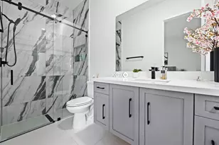 2001 Meadows Dr, Davie, FL 33324 - Photo 22