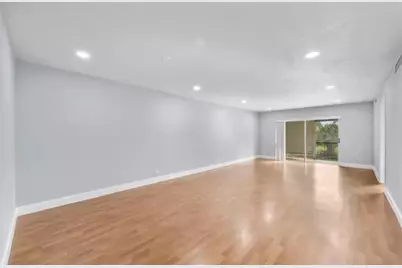 6100 S Falls Circle Dr, Unit #204, Lauderhill, FL 33319 - Photo 12