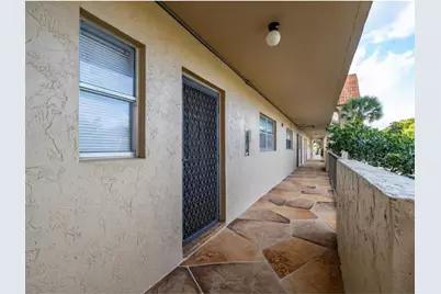 6100 S Falls Circle Dr, Unit #204, Lauderhill, FL 33319 - Photo 22