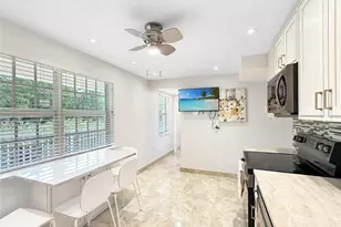 3505 Oaks Way, Pompano Beach, FL 33069 - Photo 4