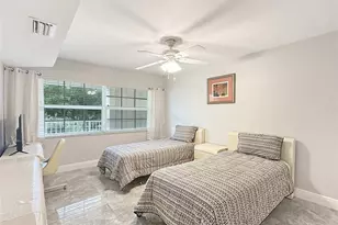 3505 Oaks Way, Pompano Beach, FL 33069 - Photo 10