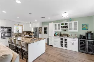 1310 SW 57th Ave, Plantation, FL 33317 - Photo 8