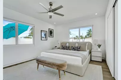 699 NE 70th St, Boca Raton, FL 33487 - Photo 32