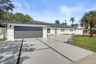 699 NE 70th St, Boca Raton, FL 33487 - Photo 4