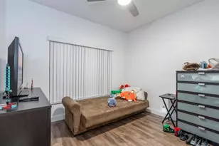 151 SW 95 Terrace, Pembroke Pines, FL 33025 - Photo 10