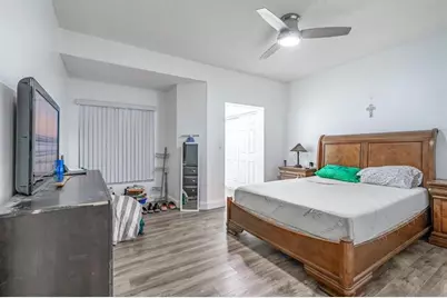 151 SW 95th Ter, Unit #106, Pembroke Pines, FL 33025 - Photo 8