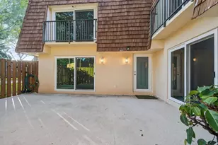 9110 SW 22nd Ct, Davie, FL 33324 - Photo 6