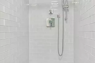 3000 Holiday Dr, Fort Lauderdale, FL 33316 - Photo 12