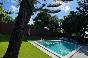 2132 SW 12th Ct, Delray Beach, FL 33445 - Photo 6