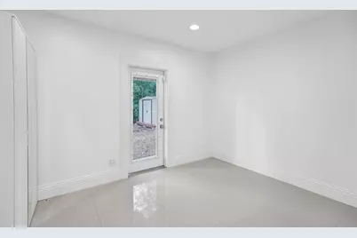 1125 SW 15th Ter, Fort Lauderdale, FL 33312 - Photo 16