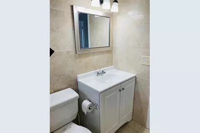 10046  Winding Lake Rd, Unit #203, Sunrise, FL 33351 - Photo 22