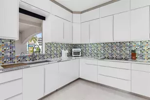 3021 Riomar St, Fort Lauderdale, FL 33304 - Photo 24