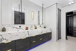 3021 Riomar St, Fort Lauderdale, FL 33304 - Photo 34