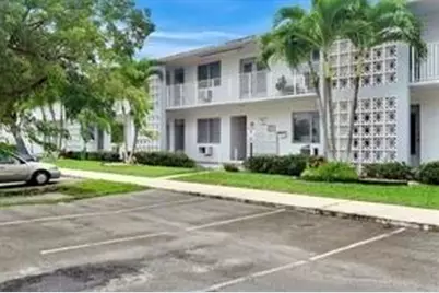 2000 NE 51st Ct, Unit #203, Fort Lauderdale, FL 33308 - Photo 1