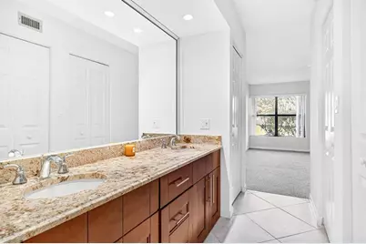 5021  Oak Hill Lane, Unit #115, Delray Beach, FL 33484 - Photo 18