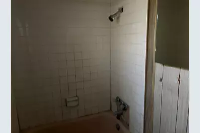 2129 NW 59th St, Miami, FL 33142 - Photo 6