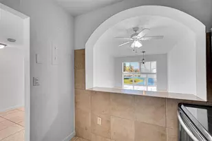 2851 E Sunrise Lakes Dr Unit, Sunrise, FL 33322 - Photo 10