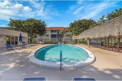 2851 E Sunrise Lakes Dr, Unit #307, Sunrise, FL 33322 - Photo 28